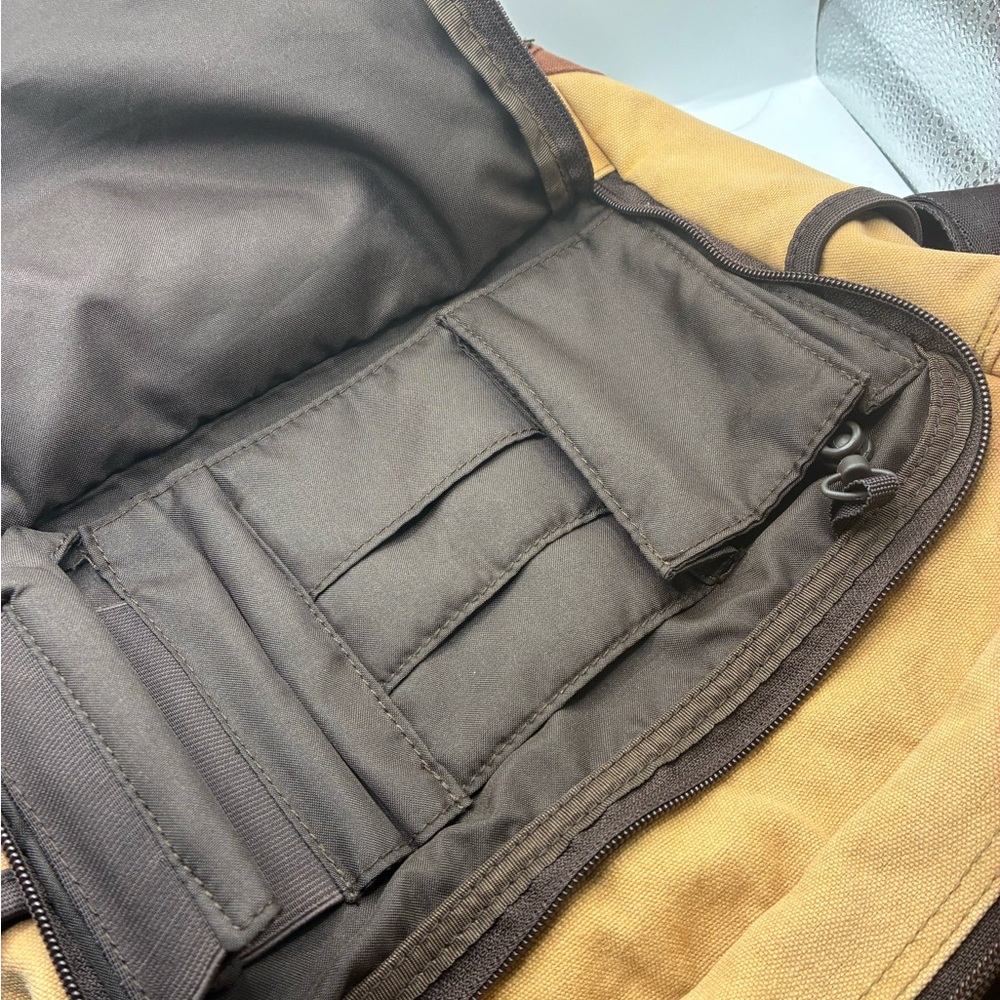 Vintage Eddie Bauer Canvas Messenger Bag - Picture 6 of 6